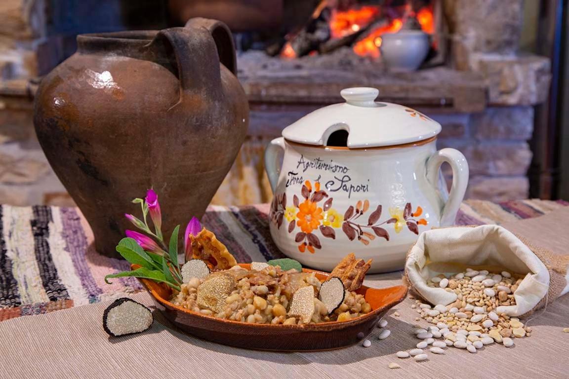 Agriturismo Terra E Sapori Campodipietra Екстериор снимка