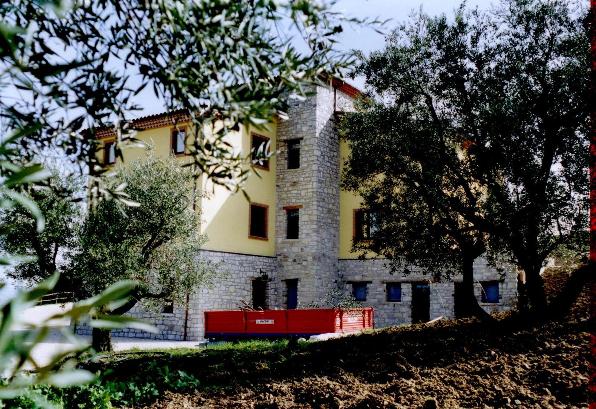 Agriturismo Terra E Sapori Campodipietra Екстериор снимка